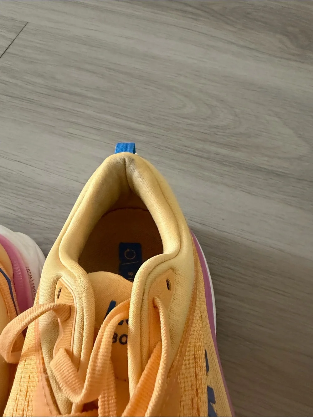 Hoka Bondi 8